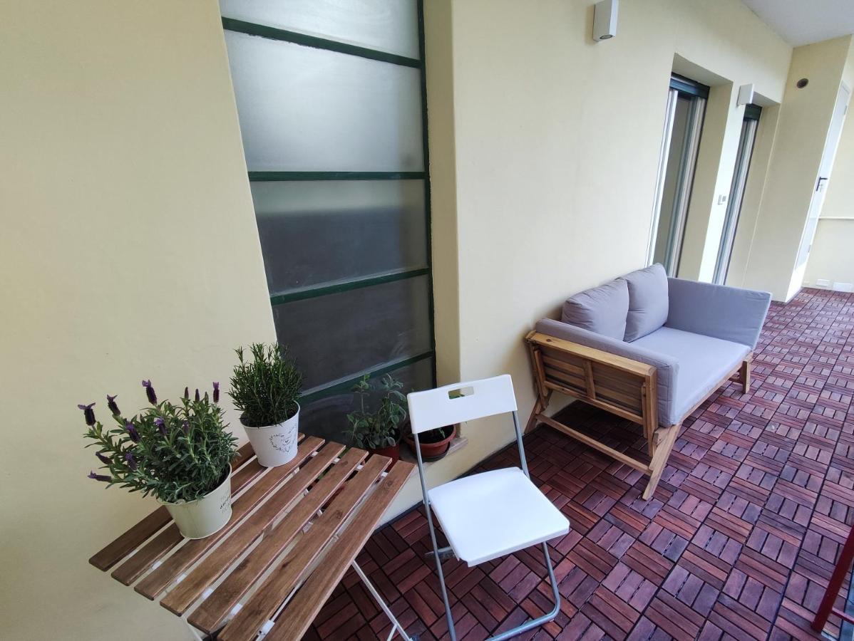 New Apartment In Historical Center Near Lake 리바 델 이탈리아 베로나 외부 사진