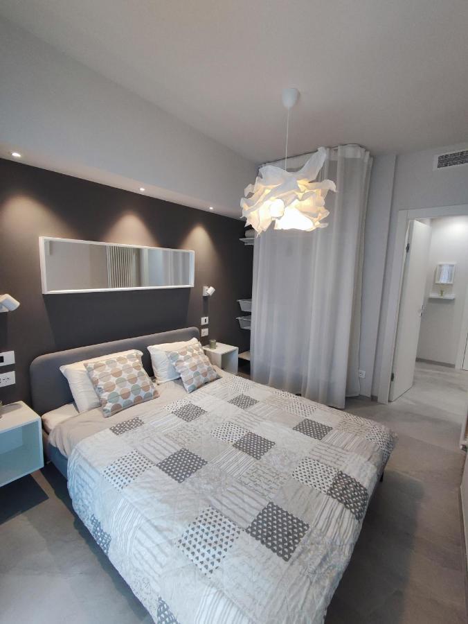 New Apartment In Historical Center Near Lake 리바 델 이탈리아 베로나 외부 사진