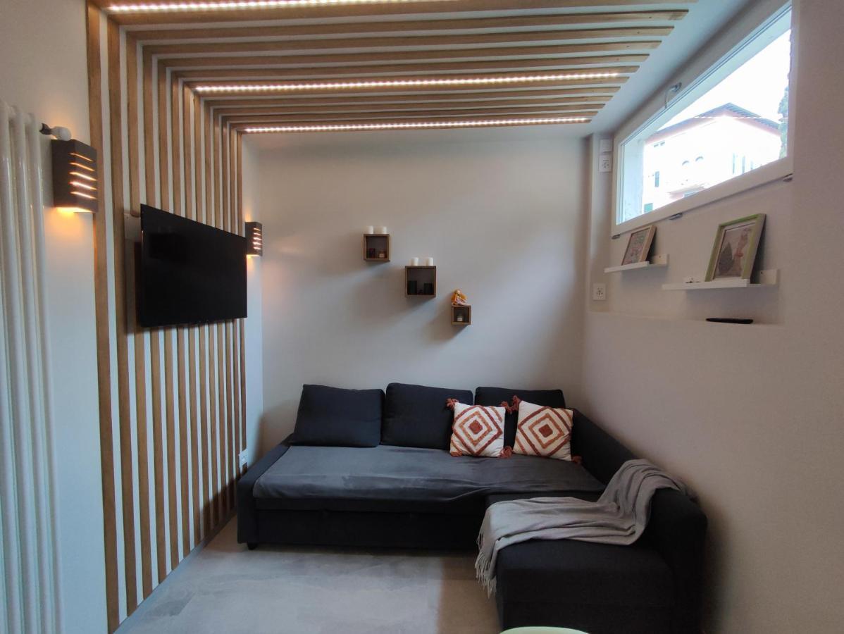 New Apartment In Historical Center Near Lake 리바 델 이탈리아 베로나 외부 사진