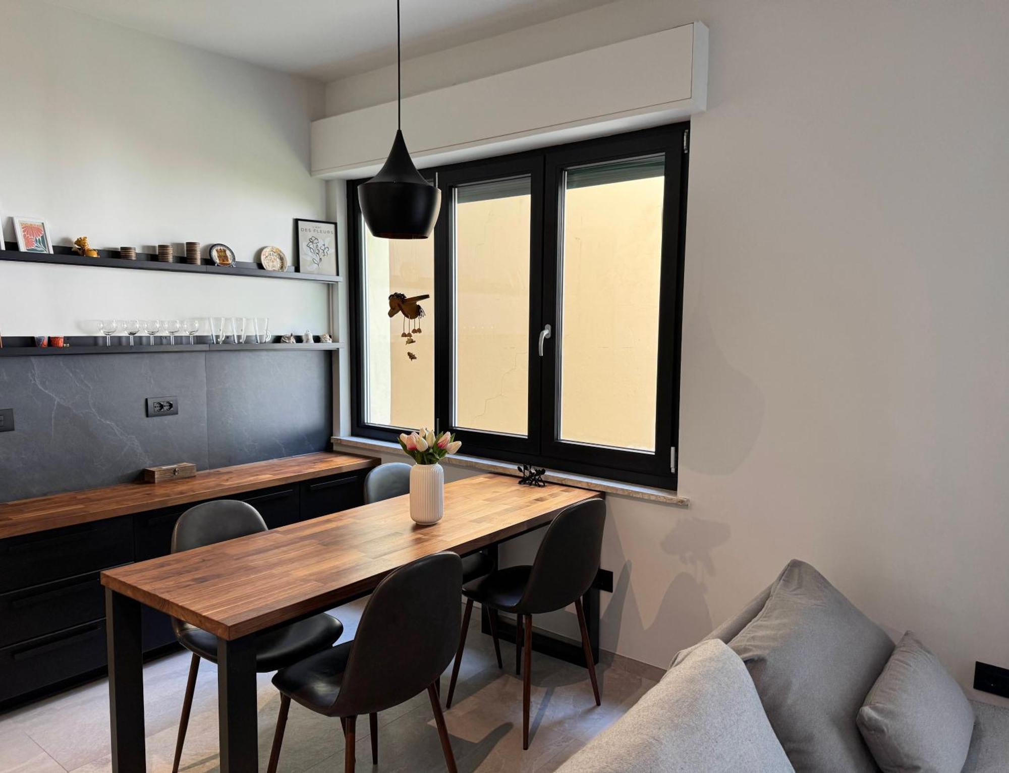 New Apartment In Historical Center Near Lake 리바 델 이탈리아 베로나 외부 사진
