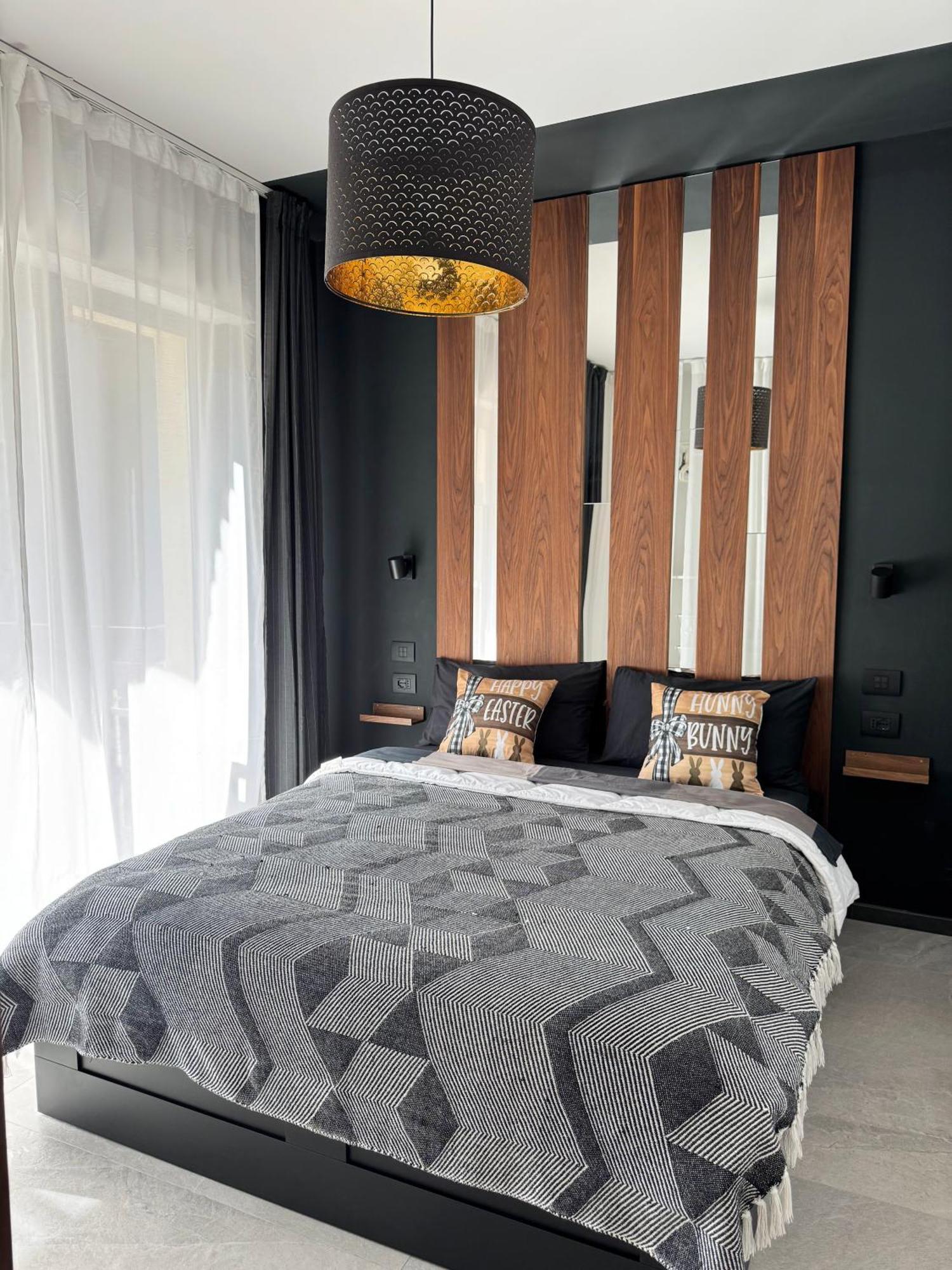 New Apartment In Historical Center Near Lake 리바 델 이탈리아 베로나 외부 사진